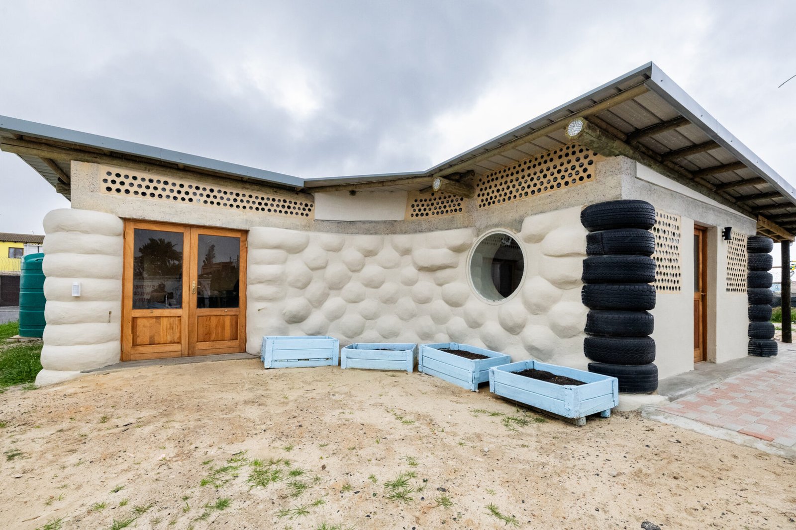 Uthando (Love) Goal50 Building